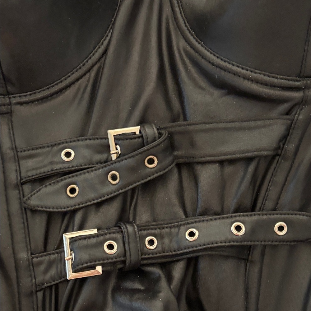 Black Faux Leather Corset with Buckle Details - Picture 2 of 6